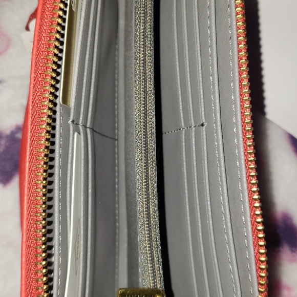 Fossil Wallet - Picture 5 of 8